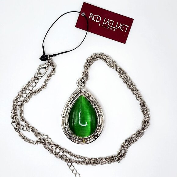 Red Velvet Bijoux Green Cat's Eye Fashion necklace - Picture 1 of 4